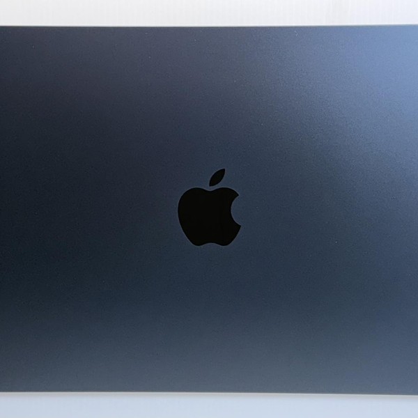 MacBook Air 2024 (M3) - 13 inch - 256 GB, Midnight, 16 GB, Apple M3, 8-core GPU