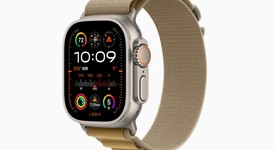 New
													Apple Watch Ultra 2 49mm - Unlocked, Natural, A2986, photo 3 of 3