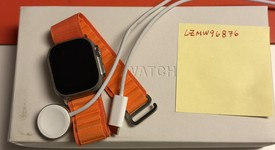 Good
													Apple Watch Ultra 49mm - AT&T, Titanium, A2622, photo 3 of 9