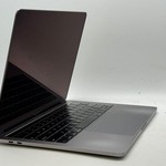 Good MacBook Pro 2018 (With Touch Bar) - 13 inch - 512 GB, Gray, 16 GB, Intel Core i7