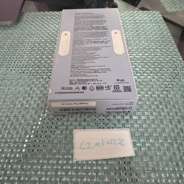 Google Pixel 10 Pro XL - Unlocked Non-US, 256 GB, Moonstone, G45RY