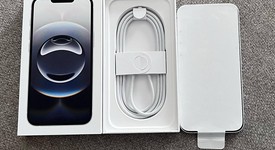 Mint
													Apple iPhone 16e - Boost, White, 128 GB, A3212, photo 4 of 8
