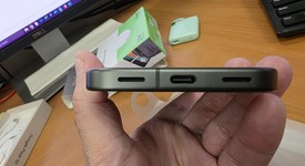 Mint
													Google Pixel 10 - AT&T, Obsidian, 128 GB, GLBW0, photo 2 of 7