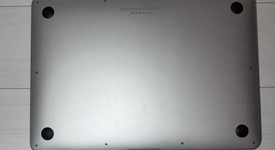 Good
													MacBook Air 2017 - 13" - I5, Silver, 128 GB, 8 GB, photo 3 of 8