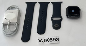 Fair
													Apple Watch Series 6 40mm - Unlocked, Gray, A2293 - Cellular, Aluminum, photo 1 of 8
