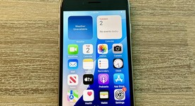Mint
													Apple iPhone SE 3rd Gen 2022 - Unlocked, Starlight, 128 GB, A2595, photo 2 of 12