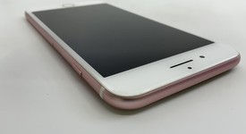 Good
													Apple iPhone 7 Plus - Unlocked, Rose Gold, 32 GB, A1784, GSM, photo 3 of 5