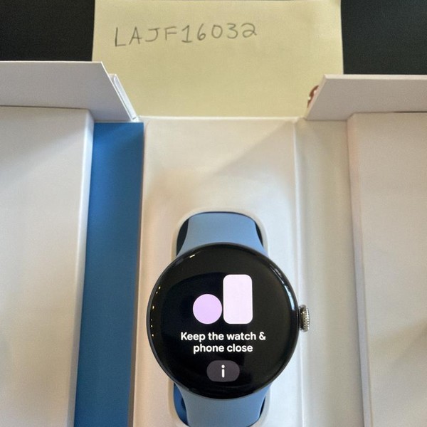 Google Pixel Watch 2 - Wi-Fi, Silver, Wi-Fi