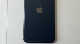 Good
													Apple iPhone SE 2nd Gen 2020 - Unlocked, Black, 64 GB, A2275, photo 2 of 8