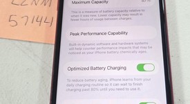 Good
													Apple iPhone SE 3rd Gen 2022 - Unlocked, Red, 256 GB, A2595, photo 2 of 8