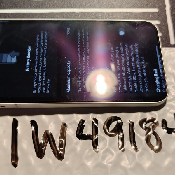 Oppo Find X8 - Unlocked Non-US, 256 GB, Star Grey, 12 GB