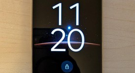 Mint
													Google Pixel 9 Pro - Unlocked, Porcelain, 256 GB, 16 GB, GR83Y, photo 3 of 12