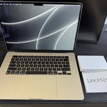 Good MacBook Air 2026 (M5) - 15 inch - 512 GB, Starlight, 16 GB, Apple M5 10-Core (10-core GPU)