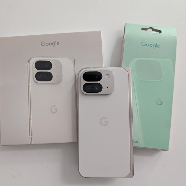 Google Pixel 9 Pro Fold - Unlocked, 256 GB, Porcelain, GGH2X