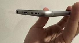 Good
													Apple iPhone 6S - AT&T, Grey, 64 GB, A1633, photo 4 of 8