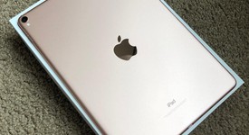Mint
													Apple iPad Pro 10.5" - Wi-Fi, Rose Gold, 64 GB, photo 2 of 18