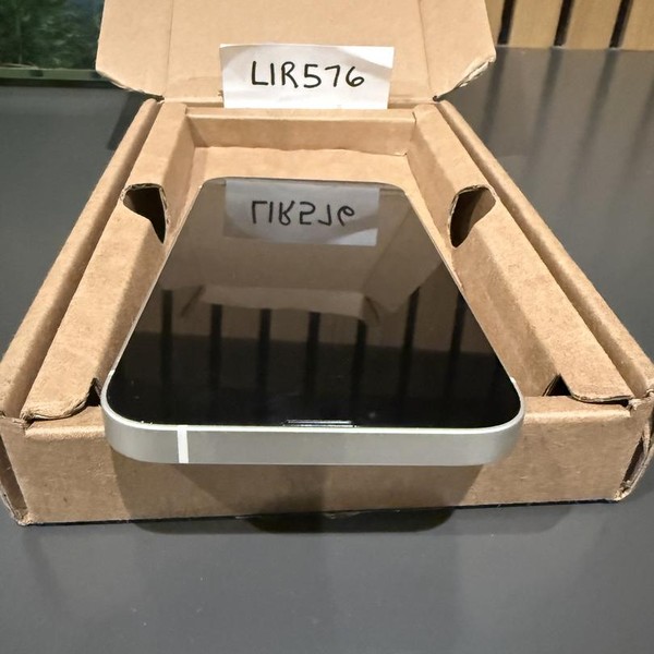 Apple iPhone 14 Plus - Unlocked, Starlight, 128 GB, A2632