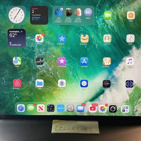 Apple iPad Pro 12.9 inch 3rd Gen 2018 - Wi-Fi, Gray, 64 GB, A1876