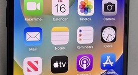 Mint
													Apple iPhone 13 - Unlocked, Midnight, 128 GB, A2482, photo 3 of 10