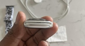 Mint
													Apple Watch Series 5 40mm - Unlocked, Silver, A2094 Cellular, Aluminum, photo 5 of 7