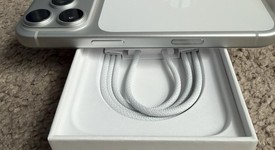 Mint
													Apple iPhone 17 Pro - T-Mobile, Silver, 512 GB, A3256, photo 3 of 7