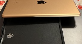 Good
													Apple iPad 6th Gen - Wi-Fi, Gold, 32 GB, A1893, photo 5 of 15