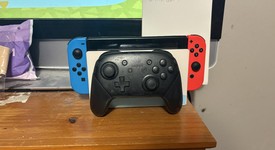 Good
													Nintendo Switch - Red & Blue, 32 GB, photo 3 of 4