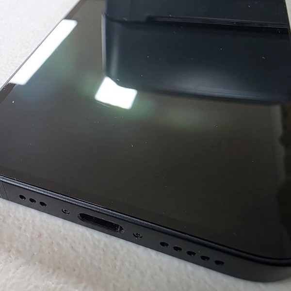 Apple iPhone 16e - Unlocked, 128 GB, Black, A3212