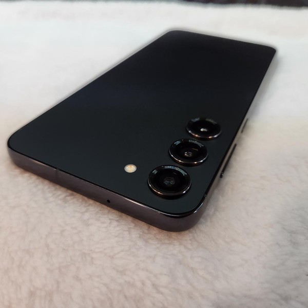 Samsung Galaxy S23 Plus - Unlocked, 256 GB, Black, 8 GB, SM-S916U1