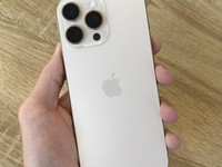Apple iPhone 16 Pro
