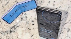 Mint
													Google Pixel 9 Pro Fold - Unlocked, Obsidian, 256 GB, GGH2X, photo 4 of 10
