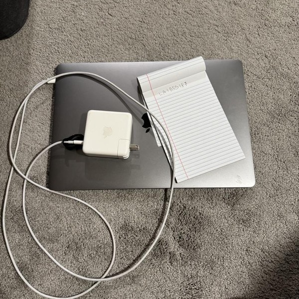 MacBook Pro 2019 - 16 inch - 1 TB, Silver, 16 GB, Intel Core i9