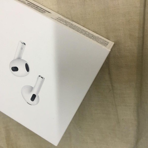 Apple AirPods 3rd Gen - MagSafe Case