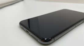 Good
													Apple iPhone Xs - Unlocked, Gray, 256 GB, A1920, photo 5 of 5