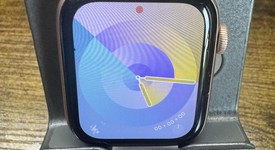 Fair
													Apple Watch Series 4 44mm - Gold, A1978 - GPS, Aluminum, photo 5 of 5