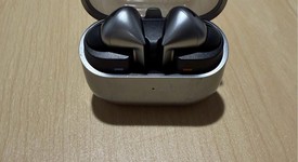 Used
													Samsung Galaxy Buds3 Pro - Silver, photo 3 of 6
