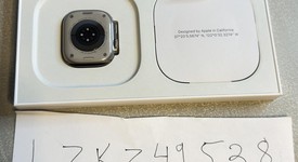 Good
													Apple Watch Ultra 49mm - Unlocked, Titanium, A2622, photo 5 of 5