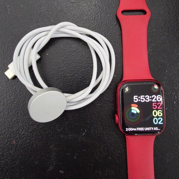 Apple Watch Series 9 45mm - Red, A2980 - GPS, Aluminum