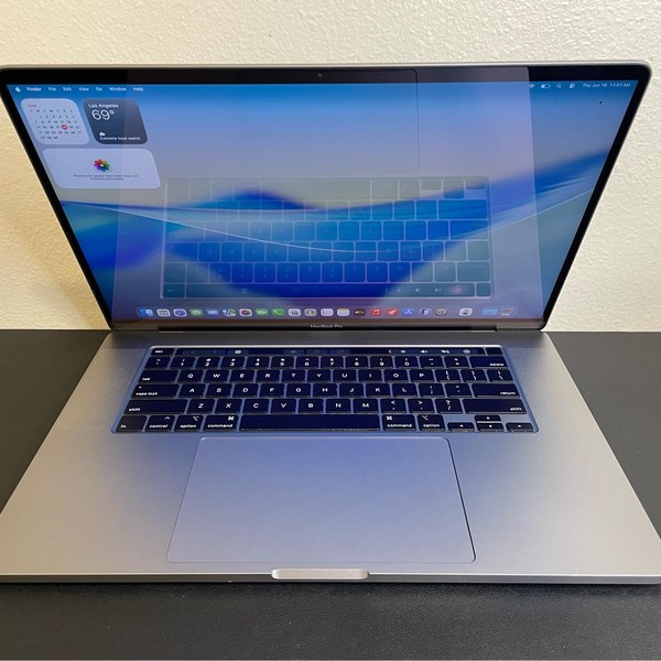 MacBook Pro 2019 - 16 inch - 512 GB, Gray, 16 GB, Intel Core i7