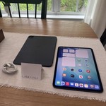 Good Apple iPad Pro 11 inch (M4) 2024 - Wi-Fi, 256 GB, Black, 8 GB, A2836, Standard Glass