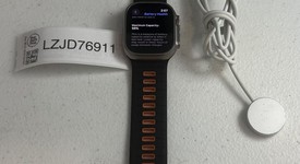 Good
													Apple Watch Ultra 49mm - Unlocked, Titanium, A2622, photo 4 of 14