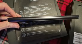 Mint
													Honor Magic V5 - Unlocked Non-US, Black, 512 GB, 16 GB, photo 4 of 7