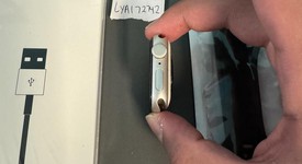 Mint
													Apple Watch SE 2nd Gen 40mm - Starlight, A2722 - GPS, Aluminum, photo 3 of 6