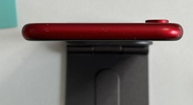 Fair
													Apple iPhone Xr - Unlocked, Red, 128 GB, A1984, photo 4 of 6