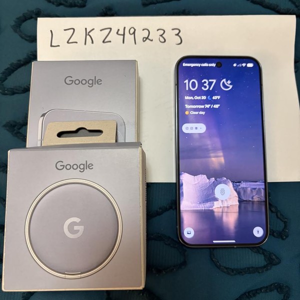 Google Pixel 10 Pro - Unlocked, 128 GB, Moonstone, G4QUR
