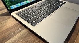 Mint
													MacBook Air 2025 (M4) - 13" - Apple M4, Starlight, 512 GB, 16 GB, photo 4 of 15