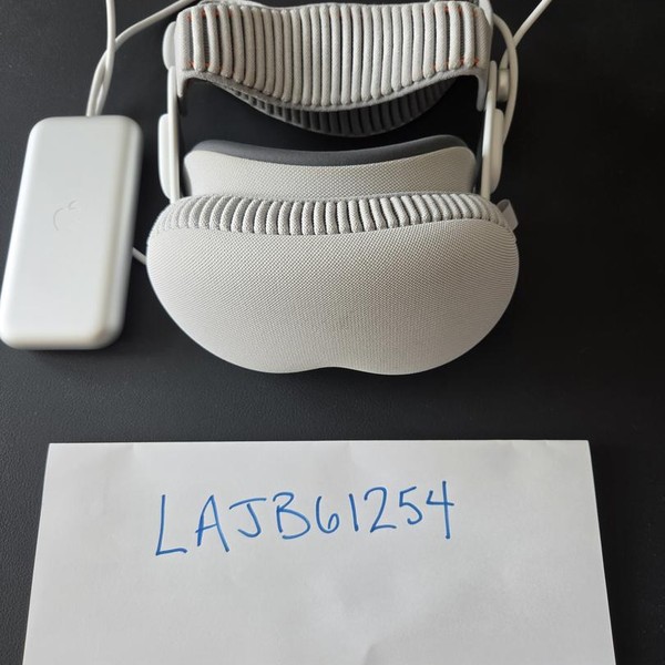 Apple Vision Pro (M5) 2025 - 256 GB, Apple M5