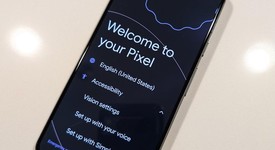 Good
													Google Pixel 8 - Unlocked, Obsidian, 128 GB, 8 GB, G9BQD, Sub-6 5G, photo 4 of 17