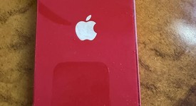 Mint
													Apple iPhone 13 - AT&T, Red, 128 GB, A2482, photo 4 of 21