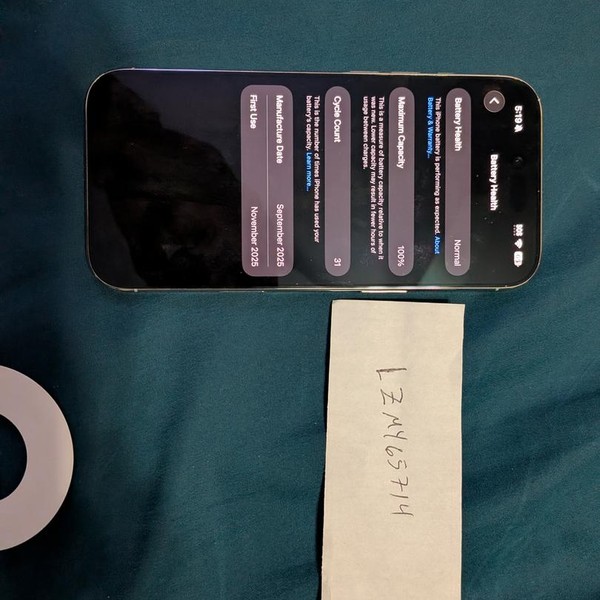 Apple iPhone Air - Unlocked, 256 GB, Cloud White, A3260